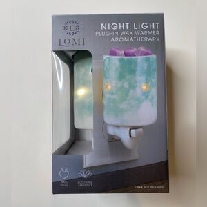 Lomi Night Light Plug-In Wax Warmer NWT